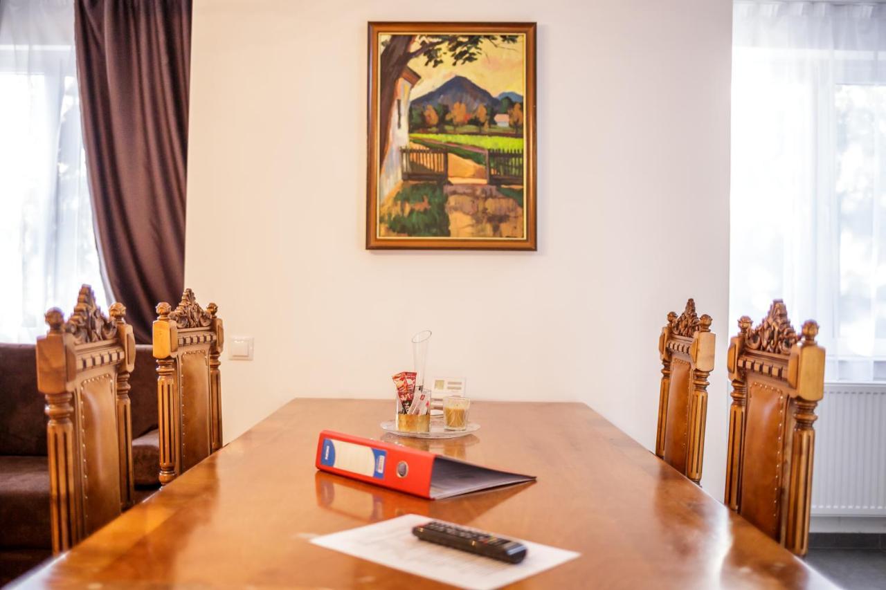 Apartament Family Rivulus 10 Бая Маре Екстериор снимка